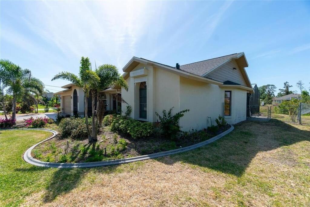 Seabreeze 3-Bedroom Pool Villa Close To The Beach!!! Port Charlotte Exterior photo