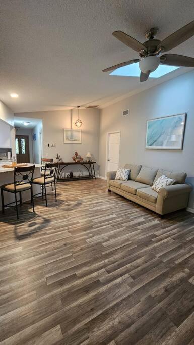 Seabreeze 3-Bedroom Pool Villa Close To The Beach!!! Port Charlotte Exterior photo